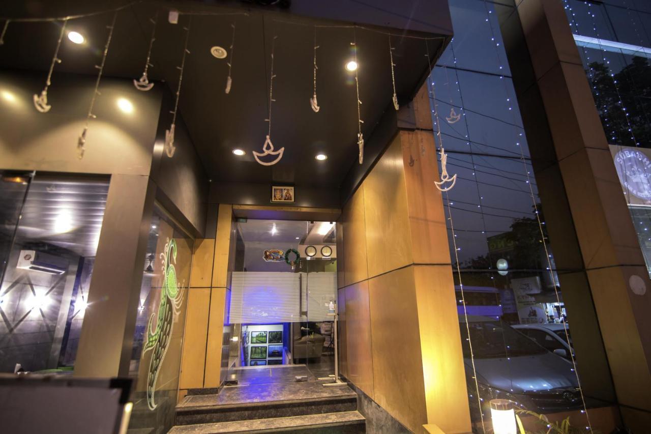 Hotel Monarch Guestline In Midc Rabale, Navi Mumbai Bagian luar foto