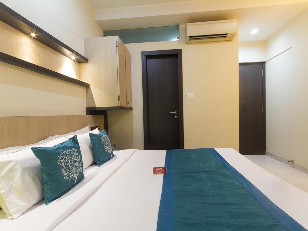 Hotel Monarch Guestline In Midc Rabale, Navi Mumbai Bagian luar foto
