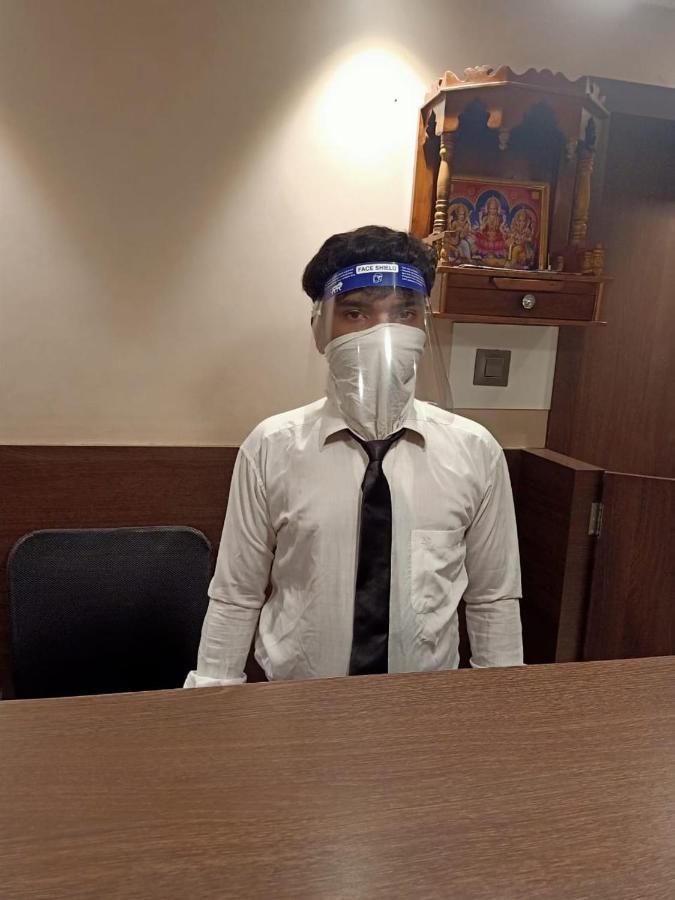Hotel Monarch Guestline In Midc Rabale, Navi Mumbai Bagian luar foto